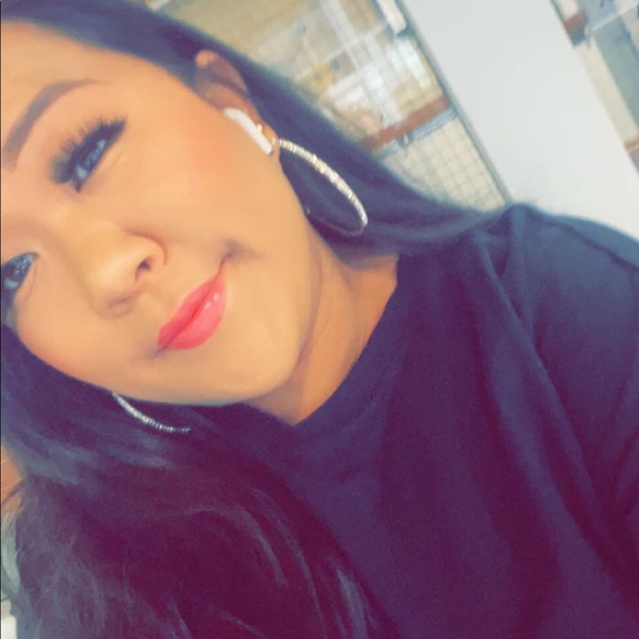 Meet your Posher, Nancy - Picture 1 of 1